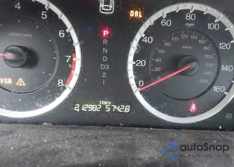 2010 Honda Accord 2.4 Lx-P z USA, uszkodzony, nr VIN 1HGCP2F46AA018756